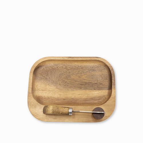 Tabla y cuchillo para quesos en acacia