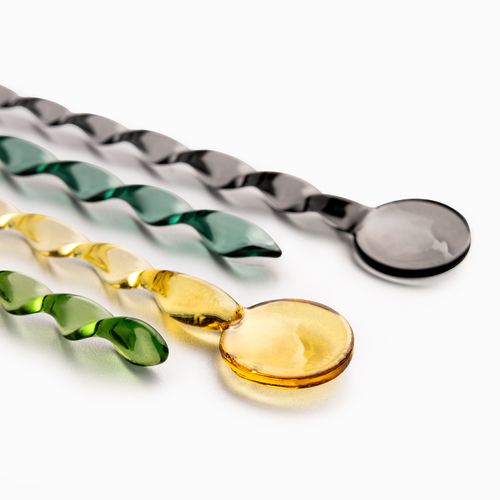 Cucharas en vidrio colores set x4